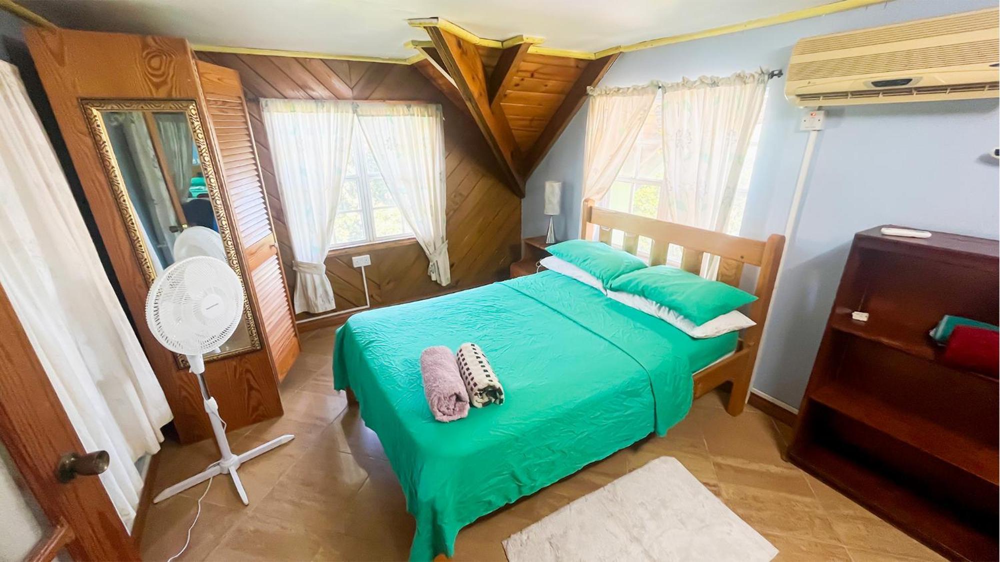Coco Mango Suites Портсмут Экстерьер фото